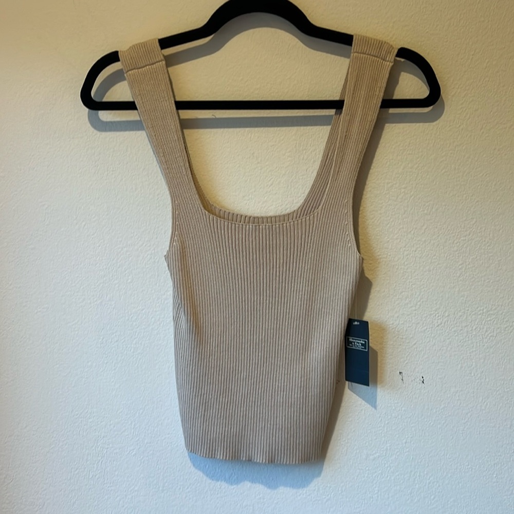 NWT Abercrombie & Fitch Knit Tank Top Size M